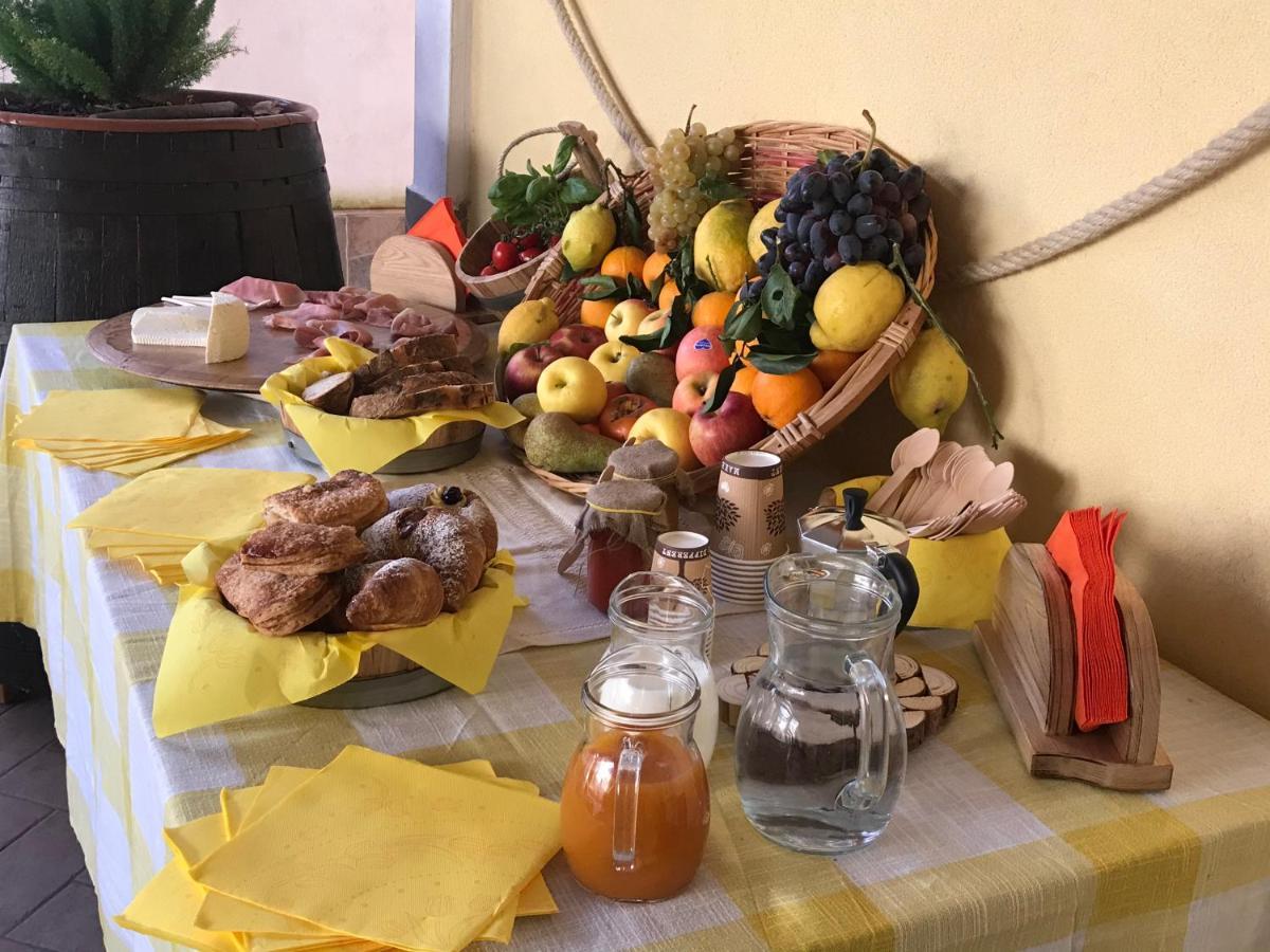 La Cantina dello Sgatto Procida Esterno foto