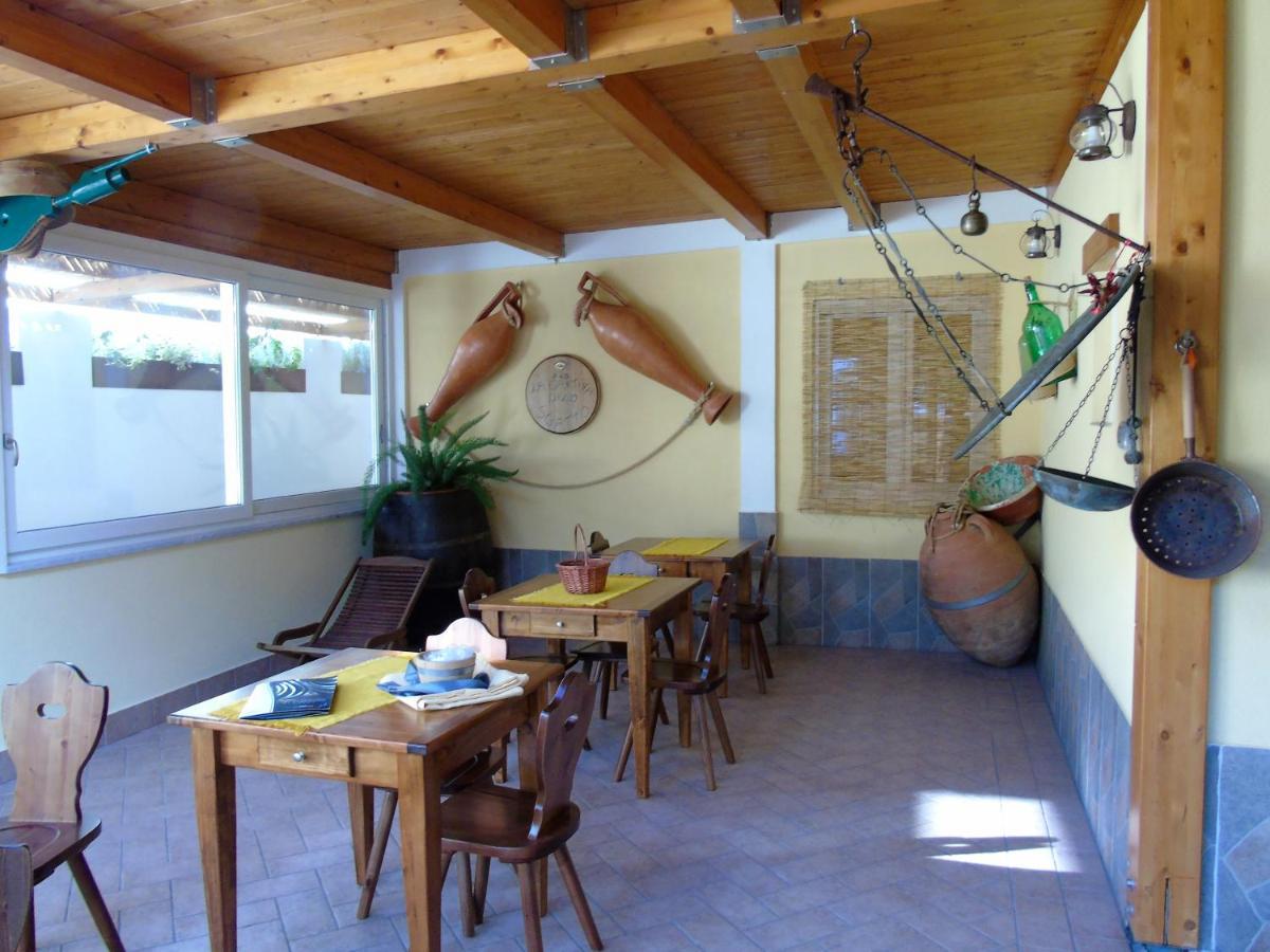 La Cantina dello Sgatto Procida Esterno foto